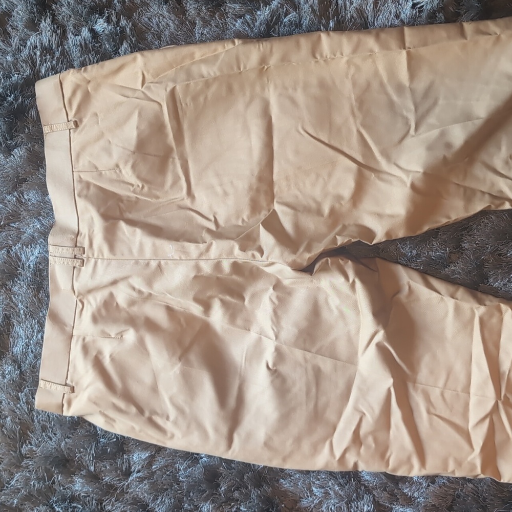 Women's Tailored 3 Piece Dress Suit In Tan - Picture 13 of 14